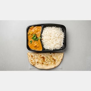 Chicken Curry With Rice & Naan